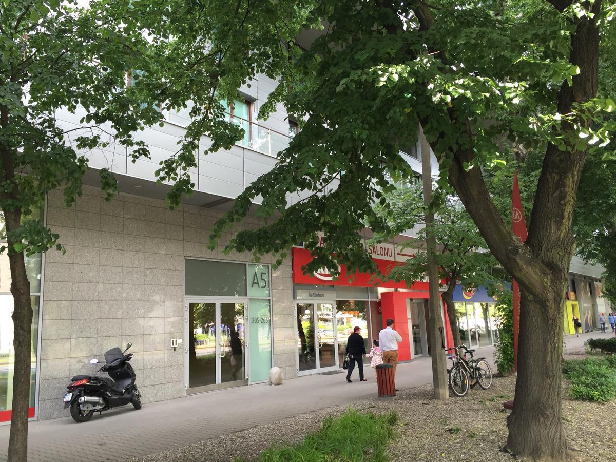 Apartament Triton Park Varsóvia Exterior foto